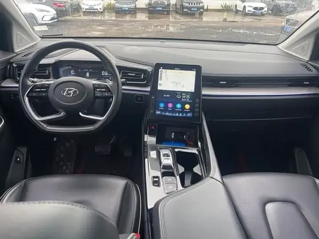 HYUNDAI CUSTO PREMIUM 2021