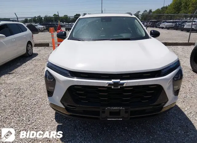 CHEVROLET TRAX 2023