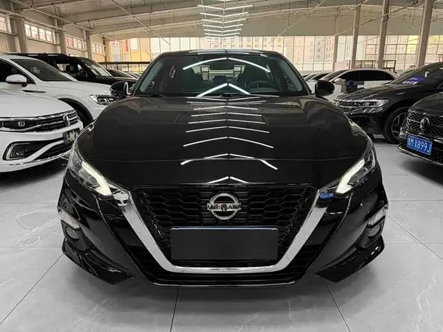 NISSAN ALTIMA 2022