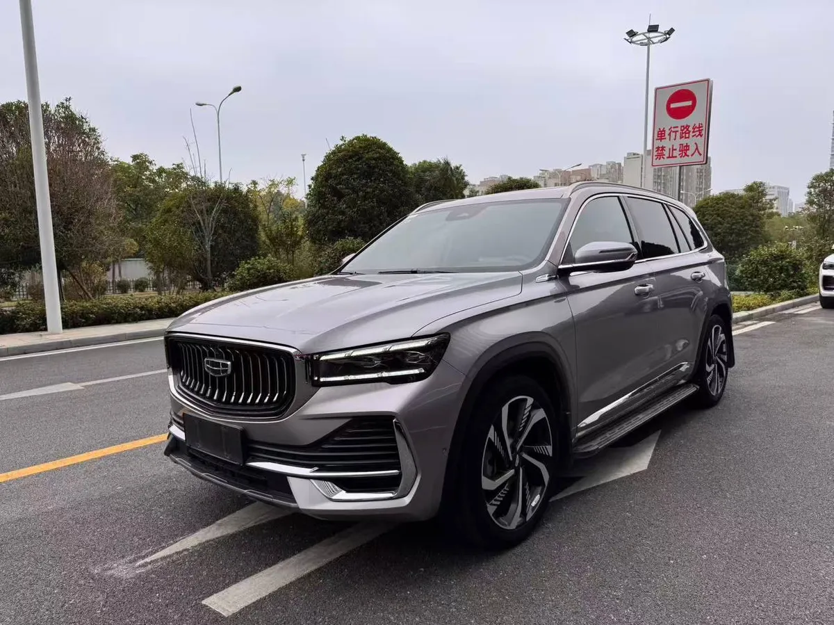 GEELY MONJARO 2022