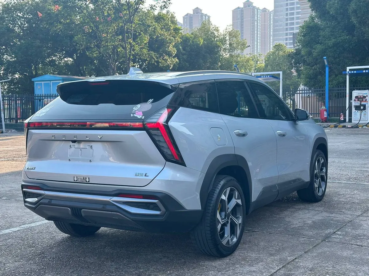GEELY BOYUE L 2022