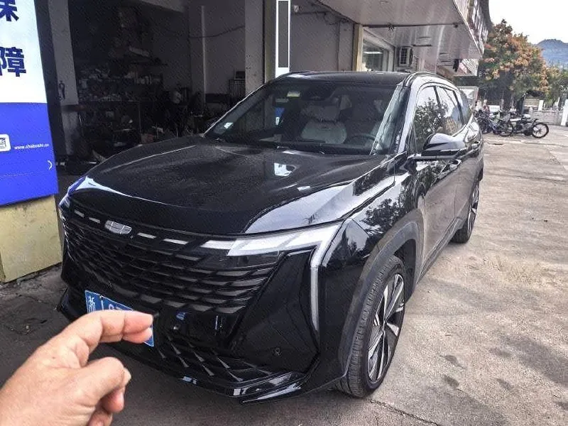 GEELY BOYUE L HI-F 2022
