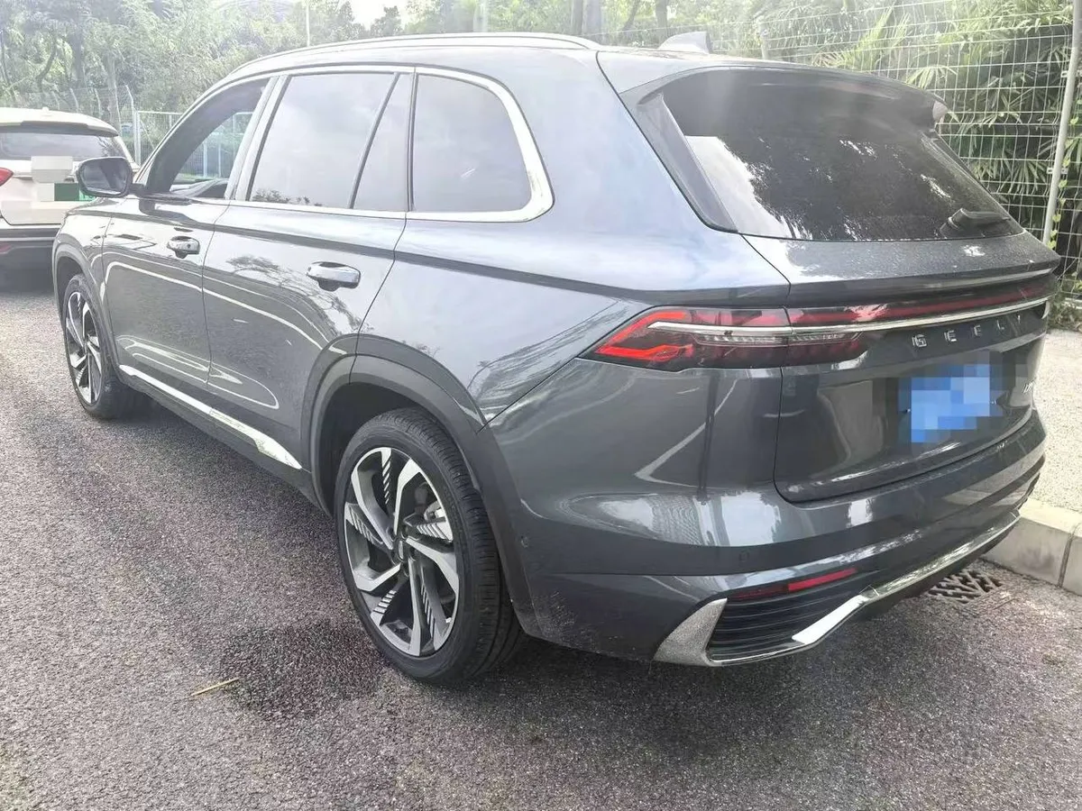 GEELY MONJARO 2022