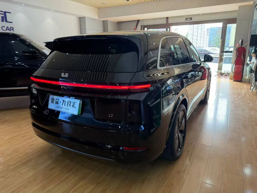 LI AUTO L7 PRO 2024
