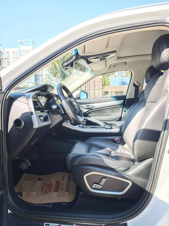 GEELY TUGELLA 2019