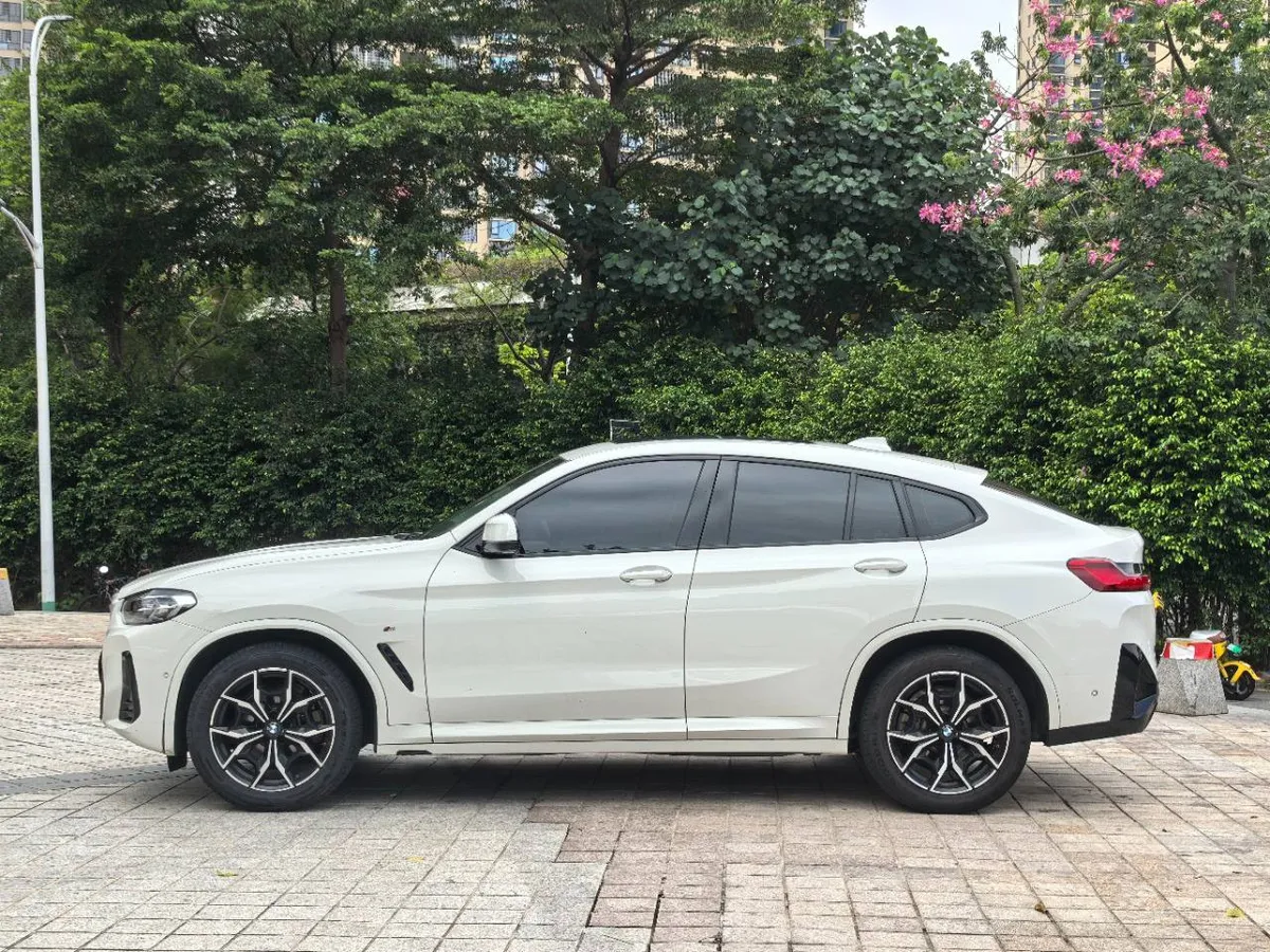 BMW X4 XDRIVE 2022