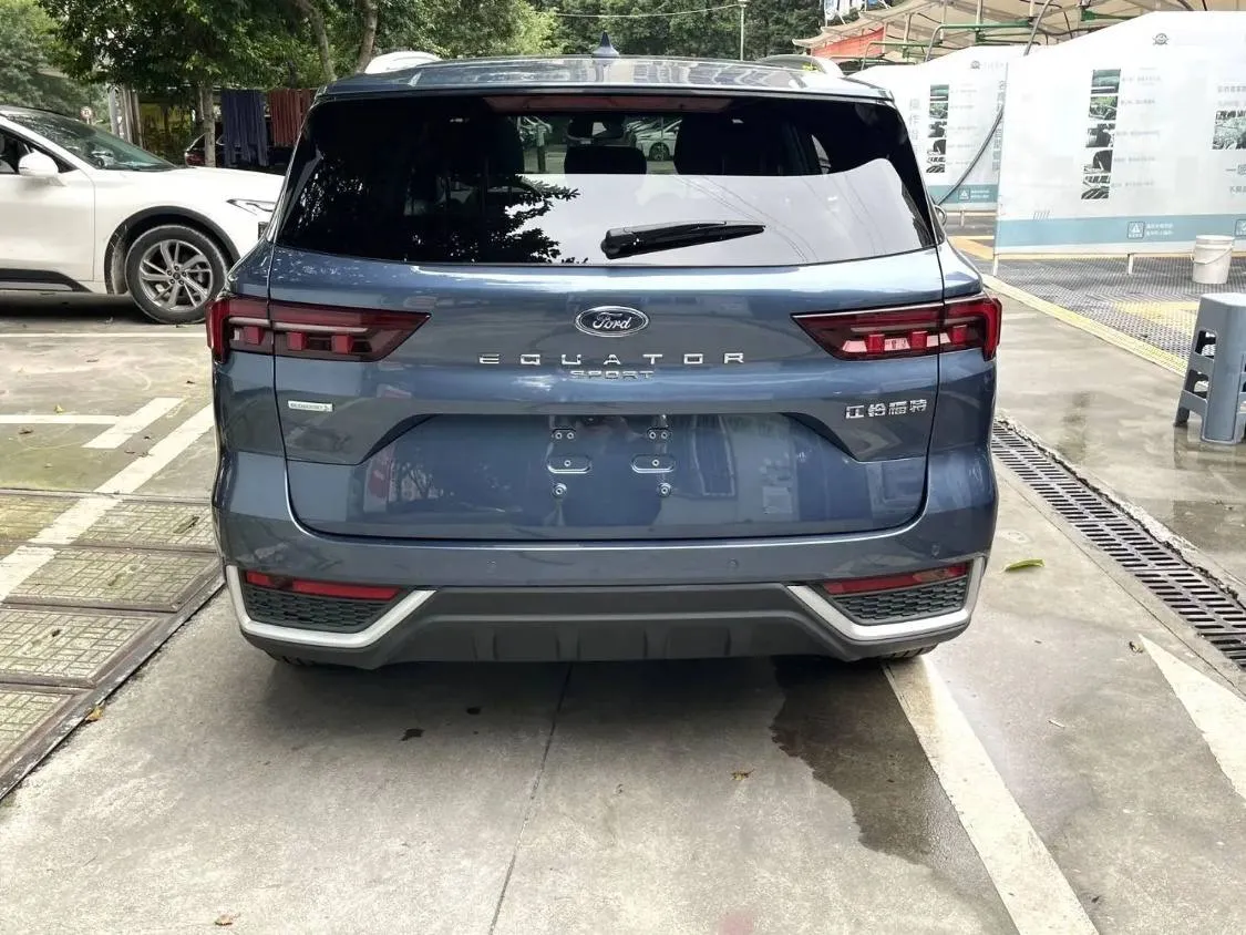 FORD EQUATOR SPORT 2022