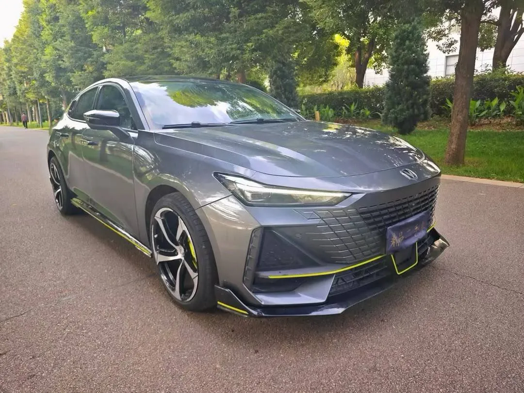 CHANGAN UNI-V 2023