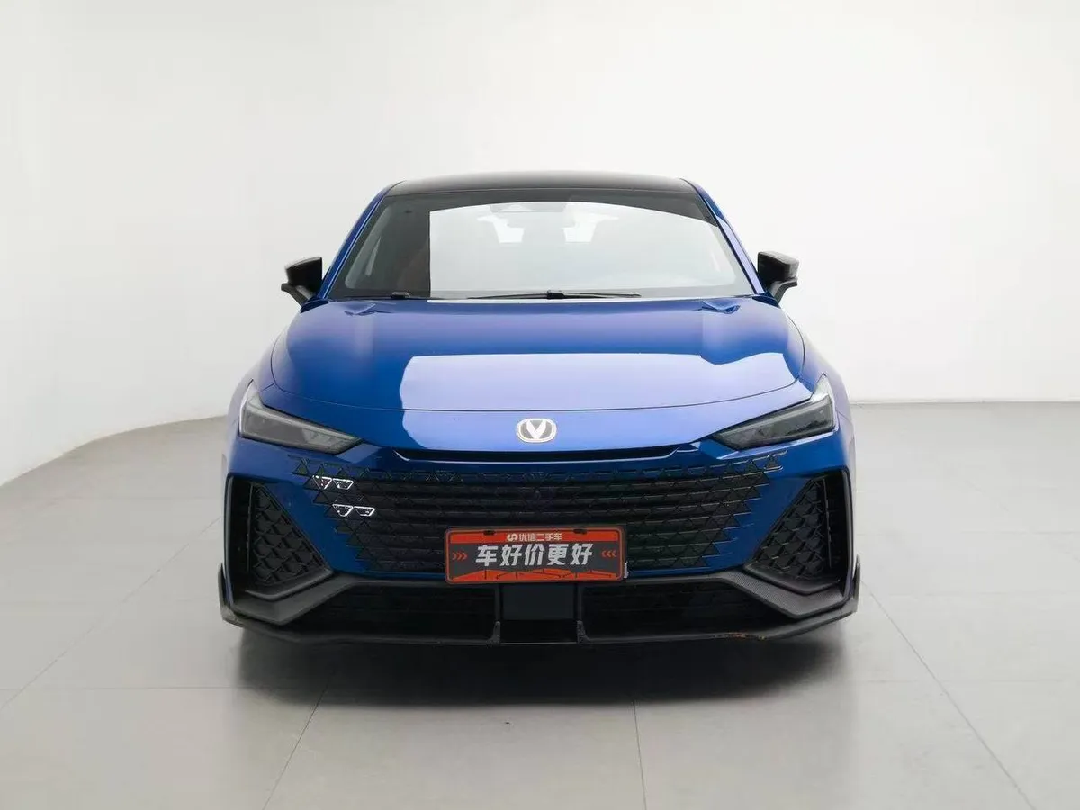CHANGAN UNI-V 2023