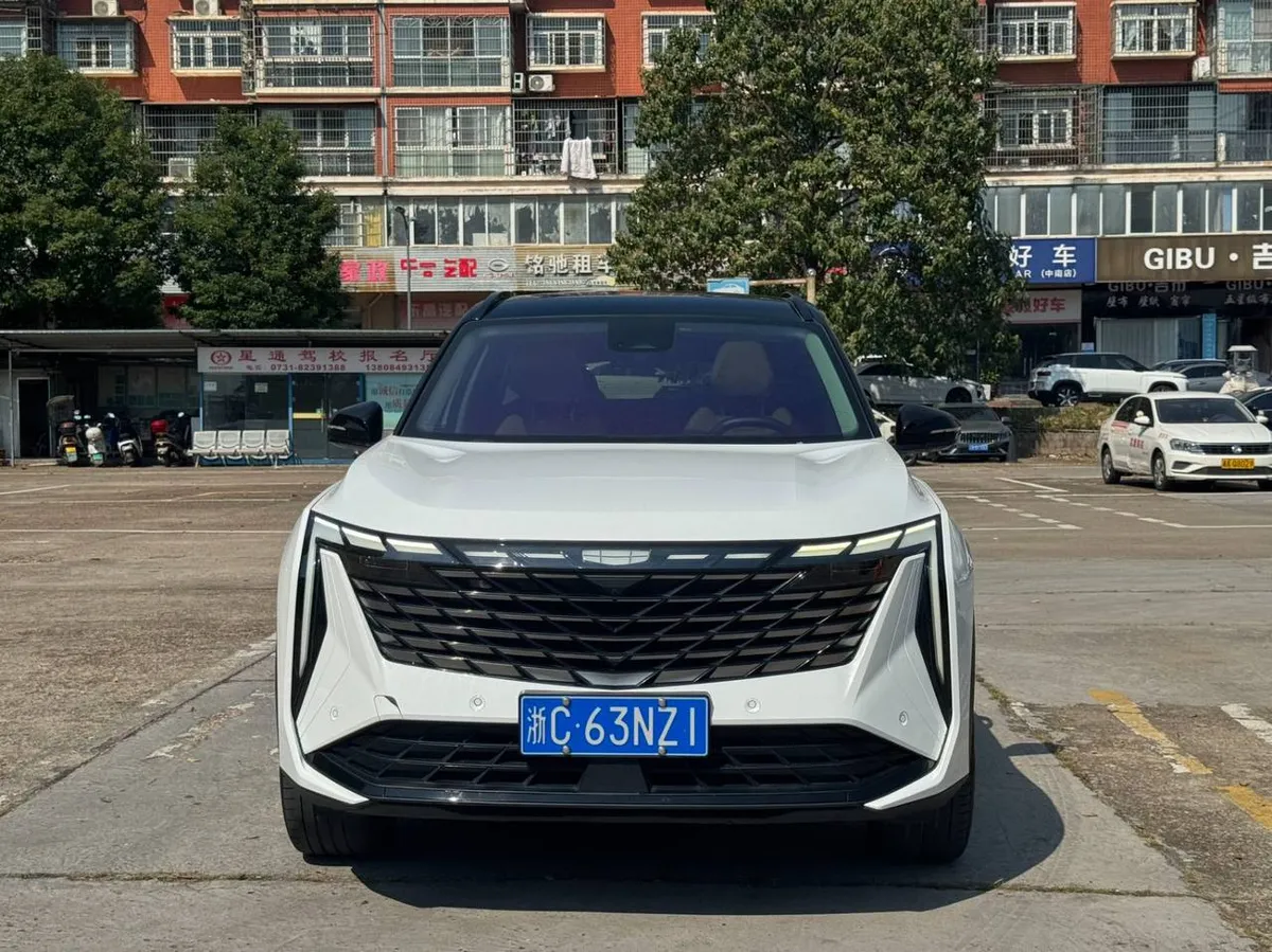 GEELY BOYUE L 2022