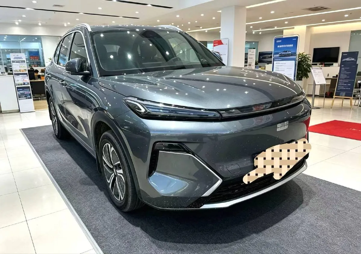 GEELY GALAXY STARSHIP 7 2025