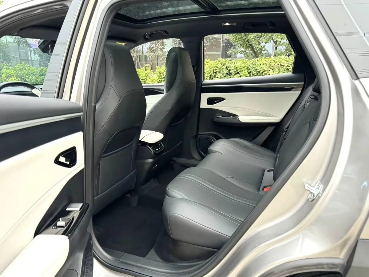 GEELY GALAXY L7 EM-I 2024