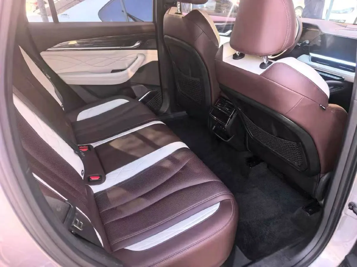 GEELY XINGYUE L 2022