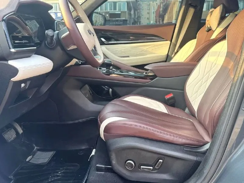 GEELY XINGYUE L 2022