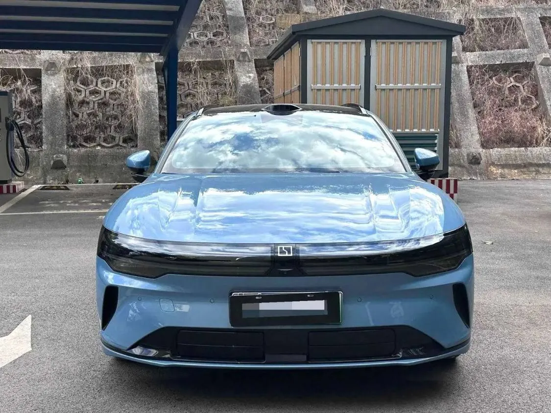 ZEEKR 007GT 4WD 2025