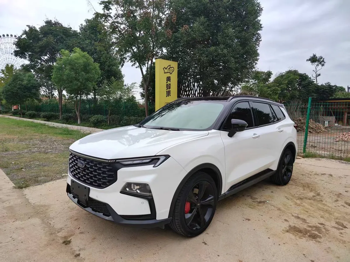 FORD EQUATOR SPORT 2022