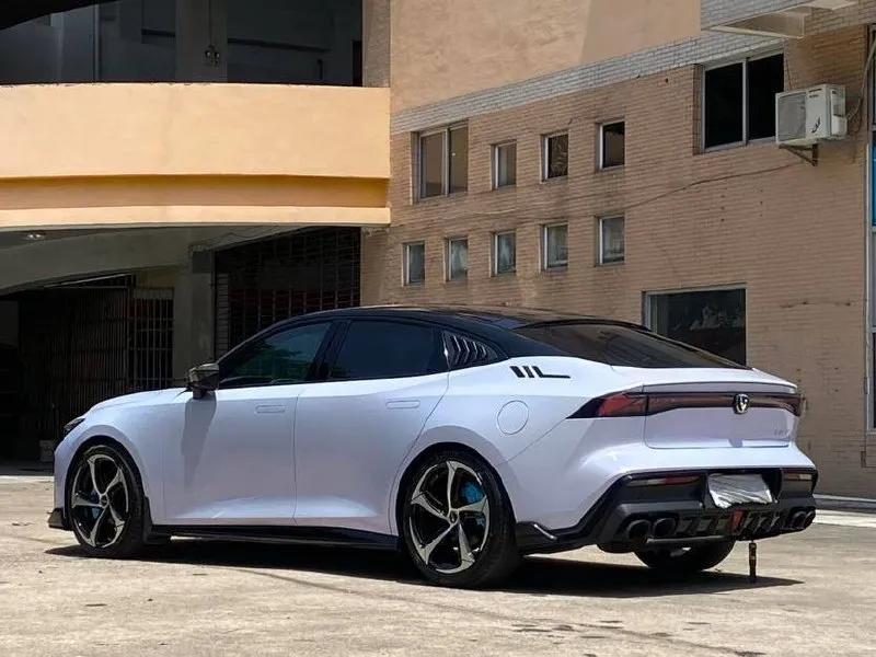 CHANGAN UNI-V 2023