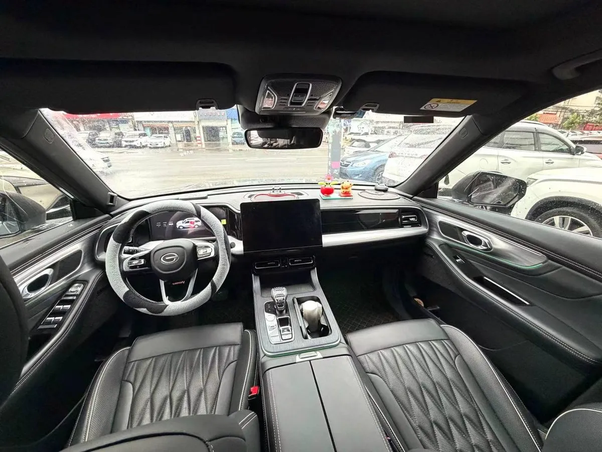 GAC GS8 TRUMPCHI 2023