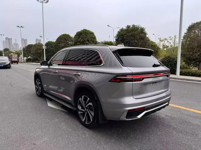 GEELY MONJARO 2022