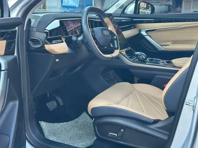 GEELY BOYUE L 2022