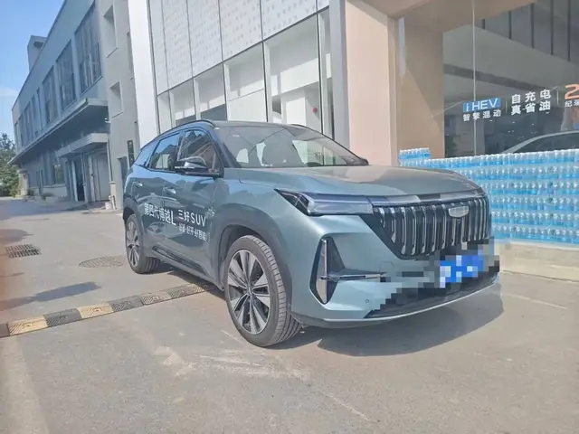 GEELY BOYUE L 2025
