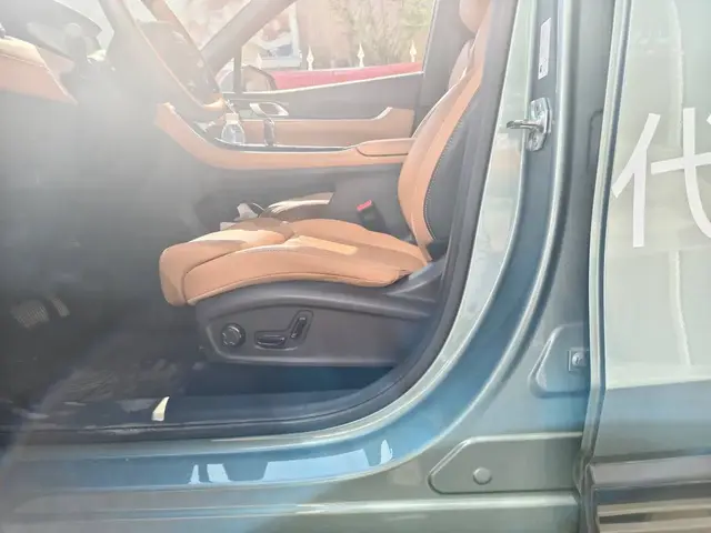 GEELY BOYUE L 2025