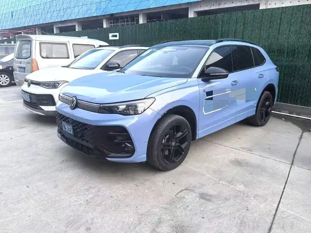 VOLKSWAGEN TIGUAN L PRO 2025