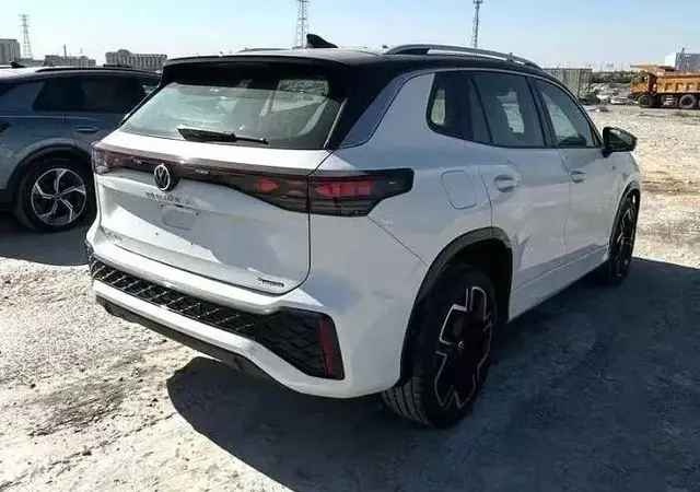 VOLKSWAGEN TAYRON L 4WD 2024