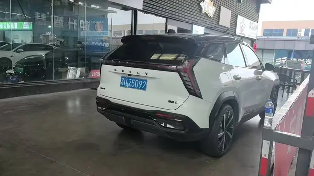 GEELY BOYUE L 2023