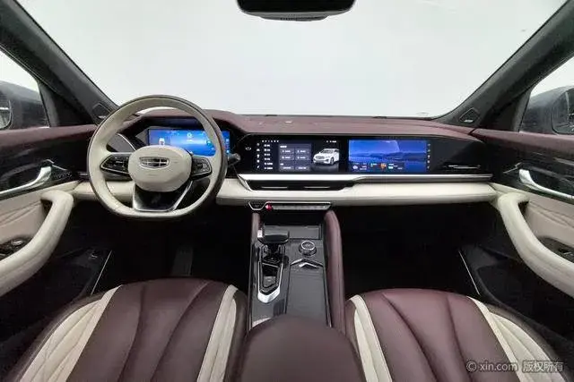 GEELY MONJARO 2022