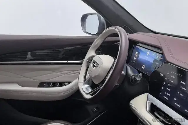 GEELY MONJARO 2022