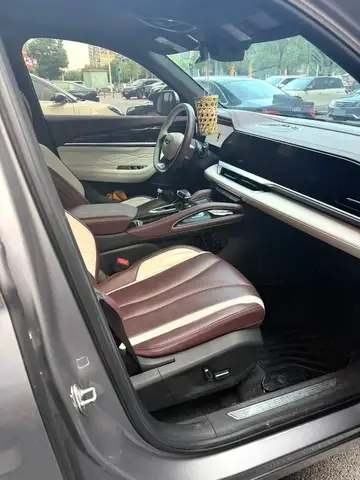 GEELY XINGYUE L 2022