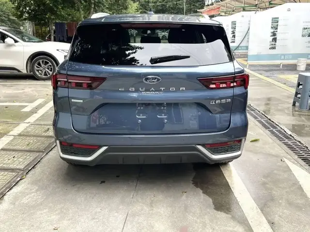 FORD EQUATOR SPORT 2022