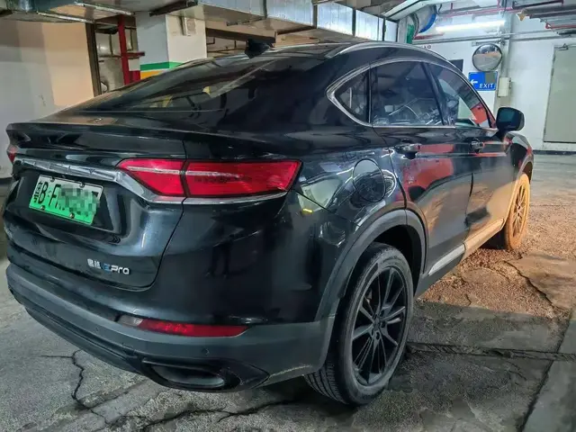 GEELY TUGELLA 2021