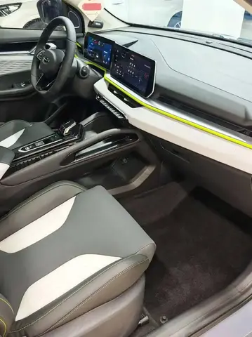 GEELY BOYUE COOL 2022
