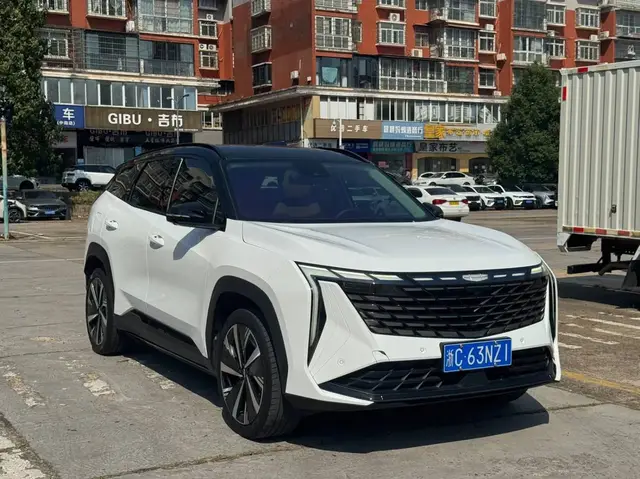 GEELY BOYUE L 2022