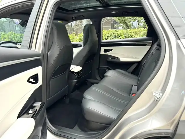 GEELY GALAXY L7 EM-I 2024
