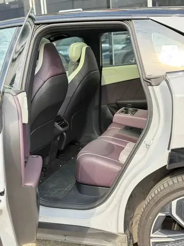 MAZDA EZ-60 200 MAX 2025