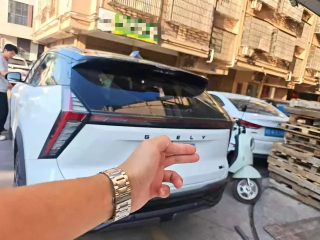 GEELY BOYUE L 2022