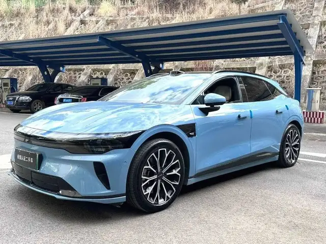 ZEEKR 007GT 4WD 2025