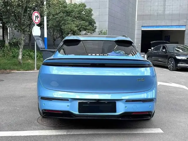 ZEEKR 007GT 4WD 2025