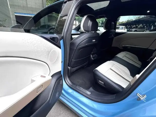 ZEEKR 007GT 4WD 2025