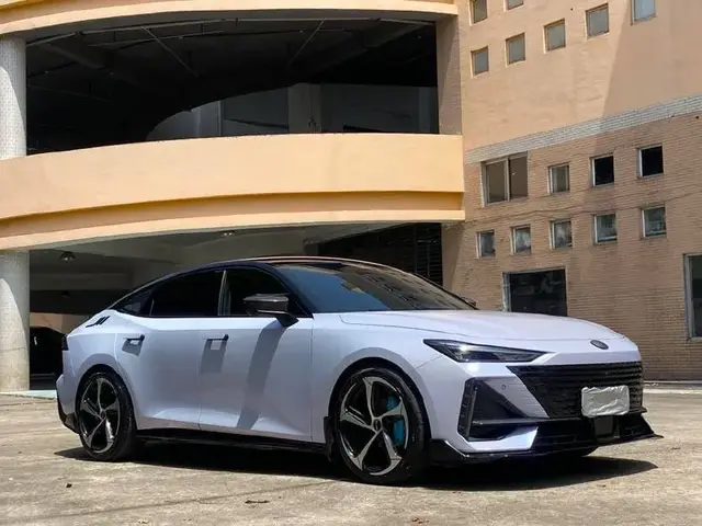 CHANGAN UNI-V 2023