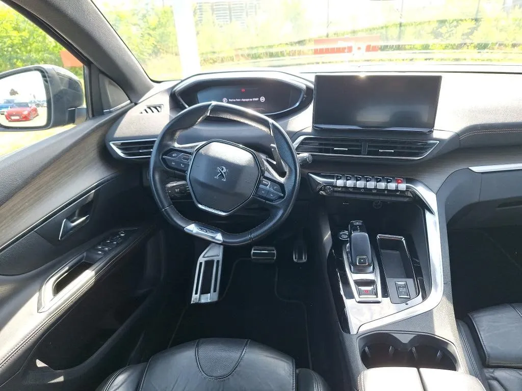 PEUGEOT 5008 GT 2022