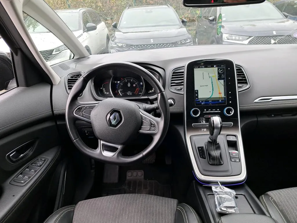 RENAULT GRAND SCENIC 2023