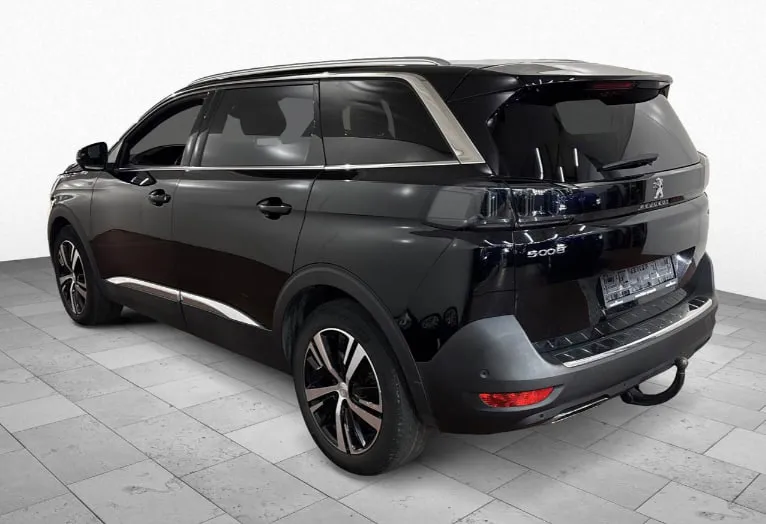PEUGEOT 5008 GT 2023