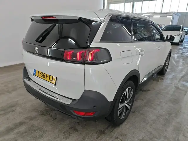 PEUGEOT 5008 ALLURE 2021