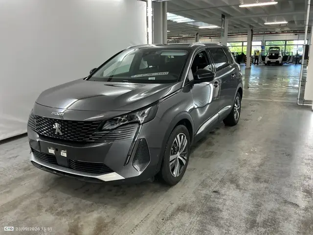 PEUGEOT 5008 2022