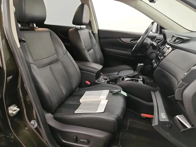 NISSAN X-TRAIL TEKNA 2021