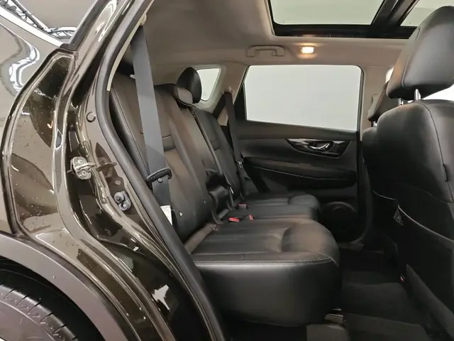 NISSAN X-TRAIL TEKNA 2021